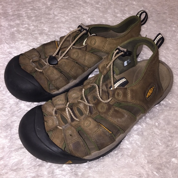 discount keen shoes